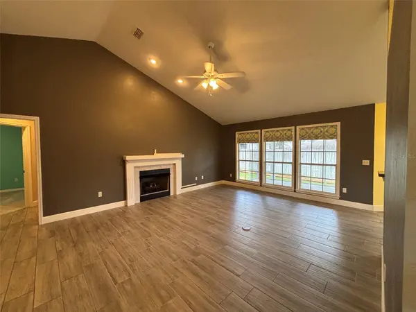 11218 NW 35TH AVE, Gainesville, FL 32606