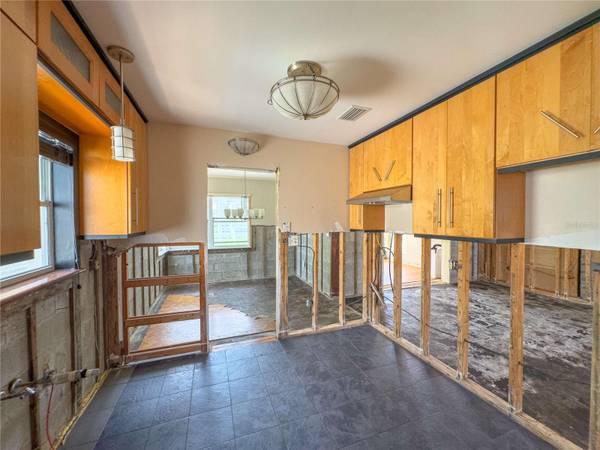 16107 GULF BLVD, Redington Beach, FL, 33708 photo 8