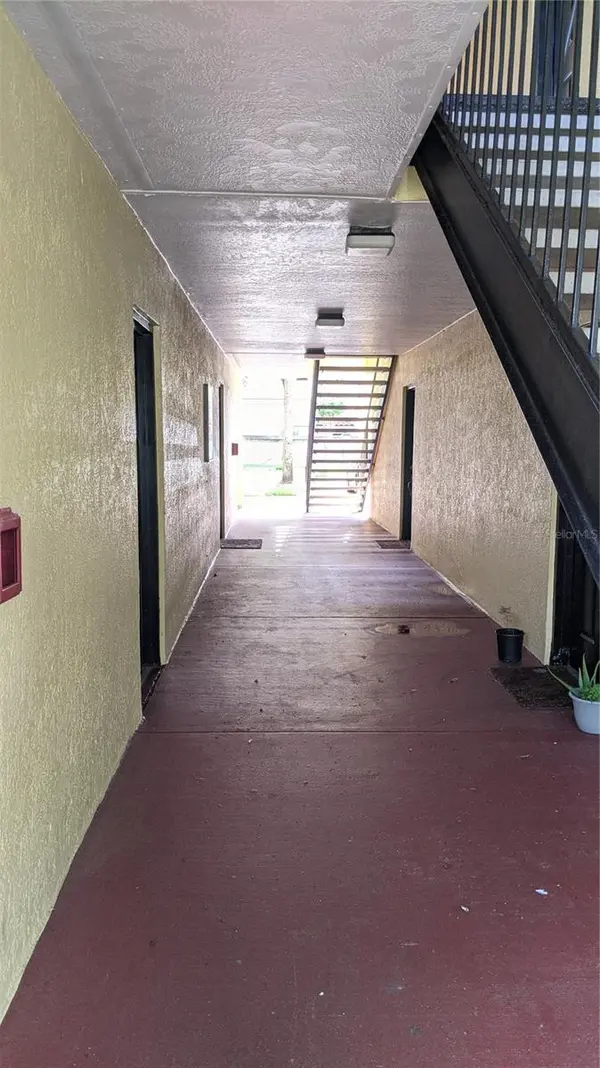 2019 DIXIE BELLE DR #F, Orlando, FL 32812