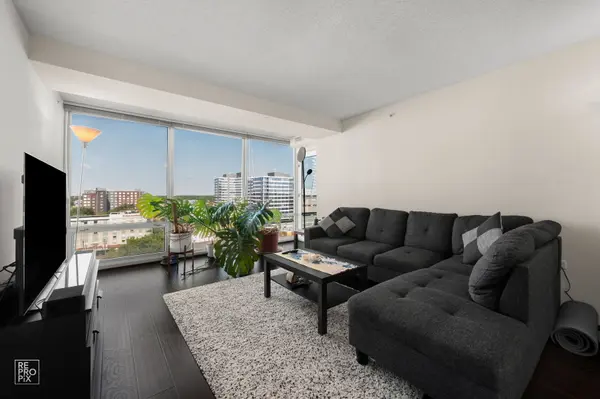 800 Elgin RD #1206, Evanston, IL 60201