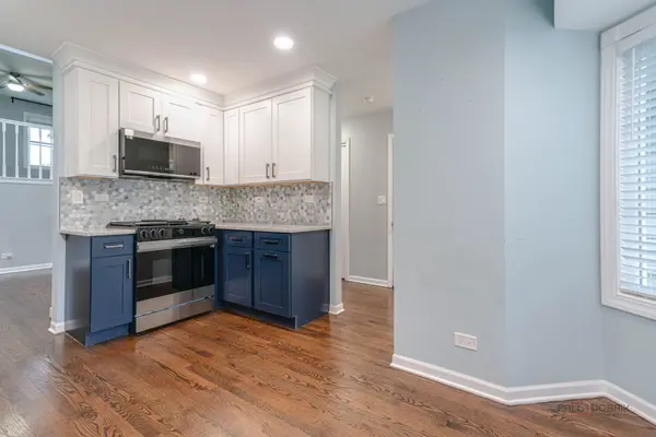 223 Delia DR, Wauconda, IL 60084