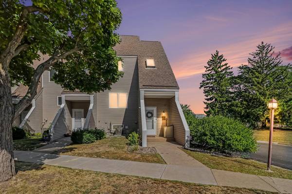 1306 Boardwalk PL, Minneapolis, MN 55411