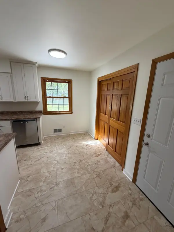 145 Rita RD, Mankato, MN 56001