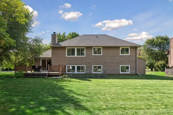 4160 Polaris LN N, Plymouth, MN 55446