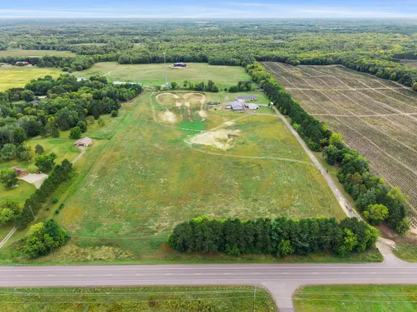 3382 Highway 95 NW, Cambridge, MN 55008