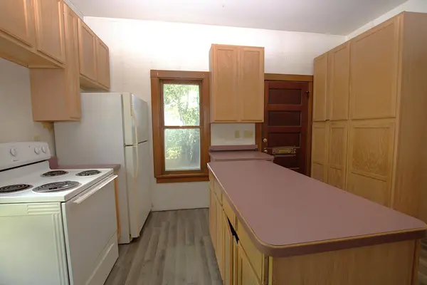 1015 US 10 E, Staples, MN 56479