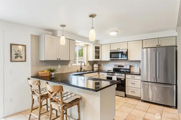 10229 27th DR SE, Everett, WA 98208