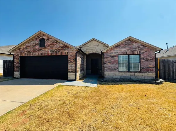 1421 Gypsum PL, Noble, OK 73068