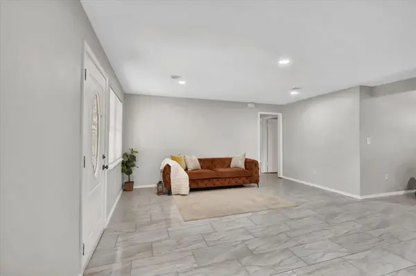 1209 Lawton, Oklahoma City, OK 73160
