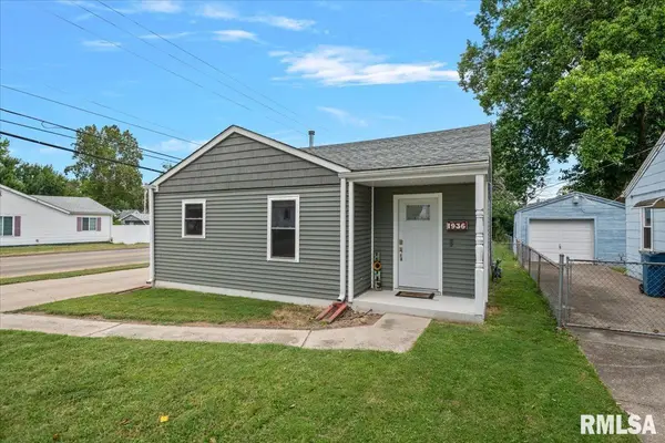 1936 N 21ST ST, Springfield, IL 62702
