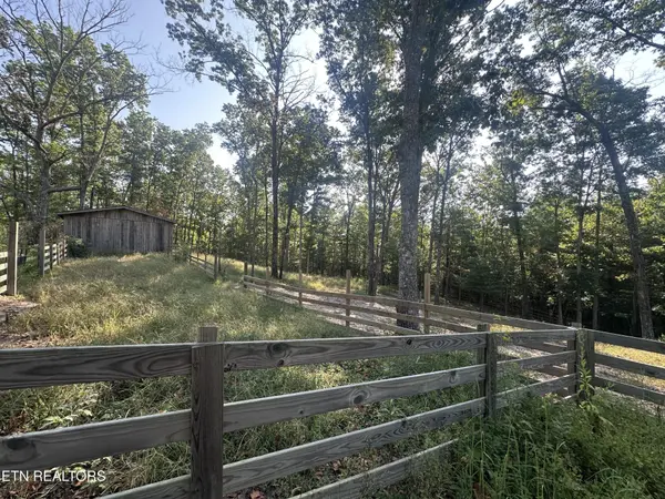 536 Teepee Lane, Jamestown, TN 38556