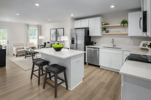 1032 Biscayne Street #201, White House, TN 37188