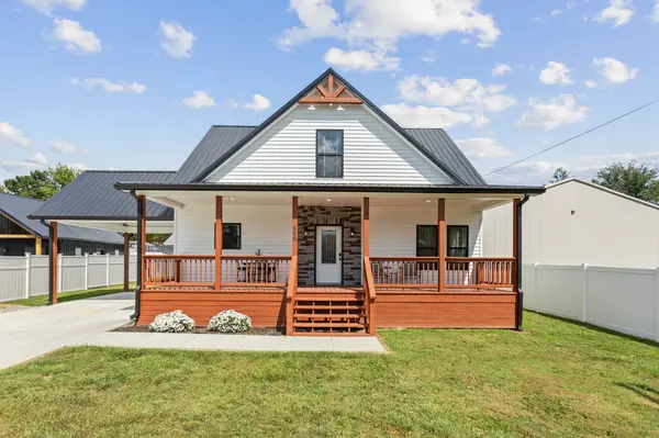 906 Davidson St, Tullahoma, TN 37388