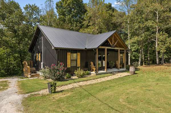 837 Womble Ridge Rd, Ethridge, TN 38456