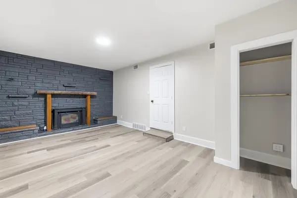 2308 S Belmont St, Wichita, KS 67218-5008