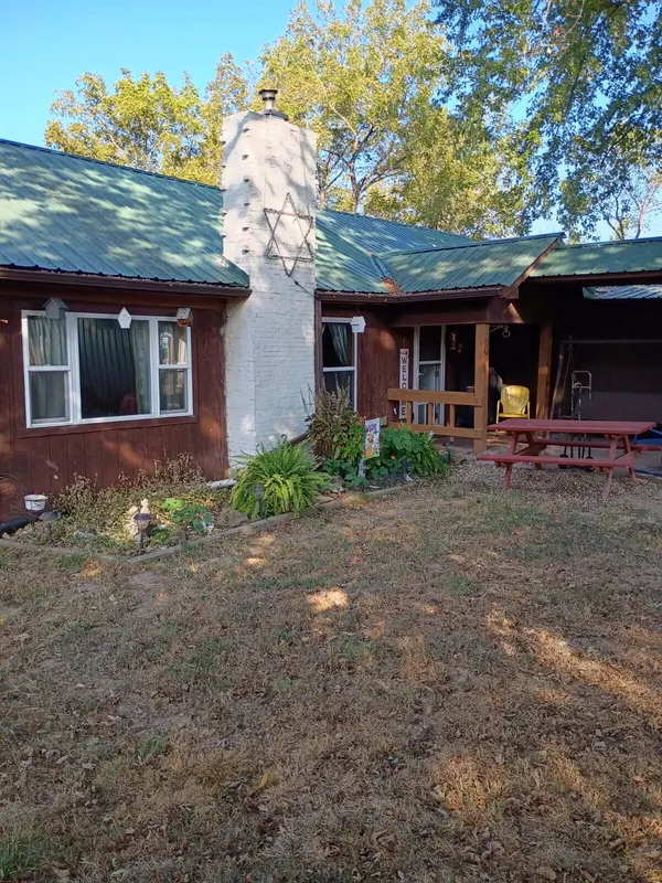 30723 Mcdonald RD, Rocky Comfort, MO 64861
