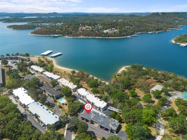 3 Port Holiday DR #Unit F, Kimberling City, MO 65686