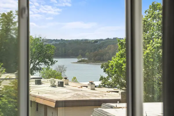 3 Port Holiday DR #Unit F, Kimberling City, MO 65686