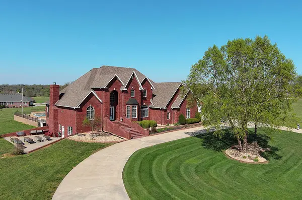 7479 W Persimmon CT, Willard, MO 65781