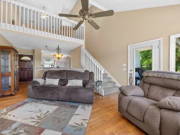 397 Lake RD, Inman, SC 29349