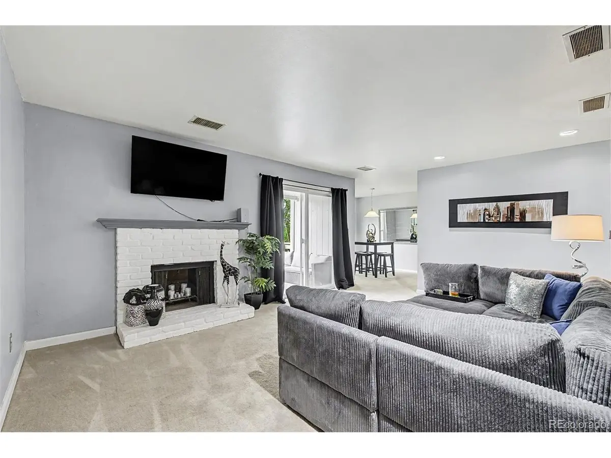 7256 S Xenia #F, Centennial, CO 80112