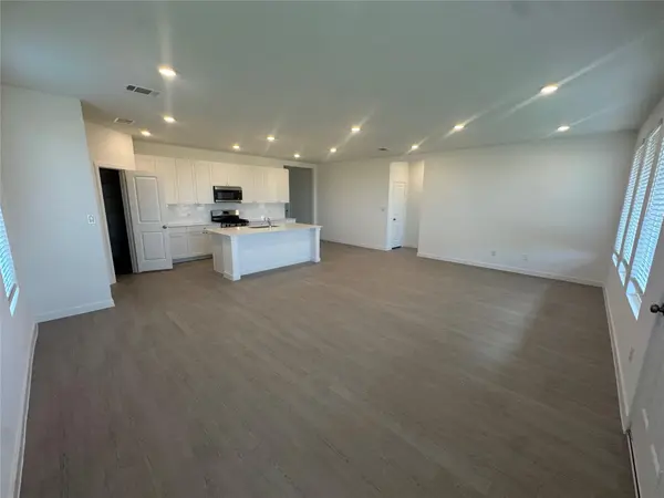 109 El Mirage RD, San Marcos, TX 78666