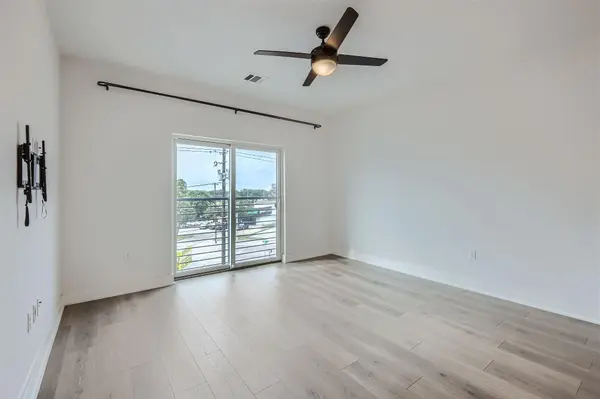 2220 Webberville RD #302, Austin, TX 78702