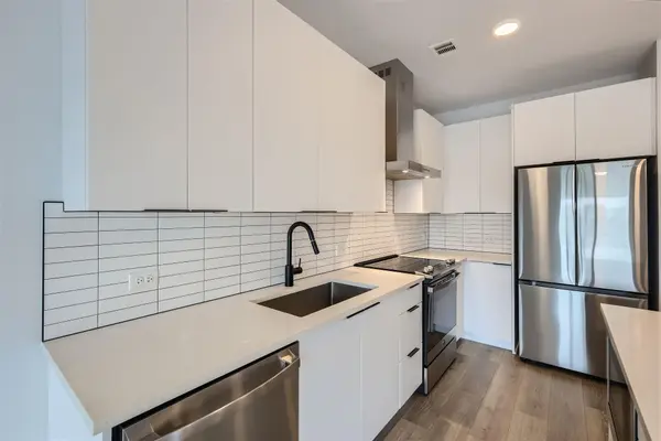 2220 Webberville RD #302, Austin, TX 78702