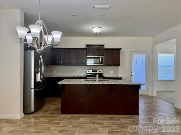 738 Yorkshire DR, Albemarle, NC 28001