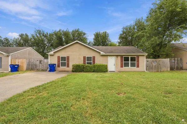 1419 Westwood BLVD, Junction City, KS 66441