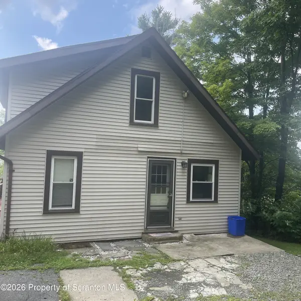 327 Melrose AVE, Clarks Summit, PA 18411