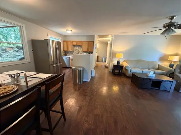 4515 N Troost AVE, Kansas City, MO 64116