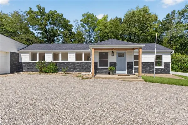 28 TLA Lake Shore DR, Lake Lotawana, MO 64086