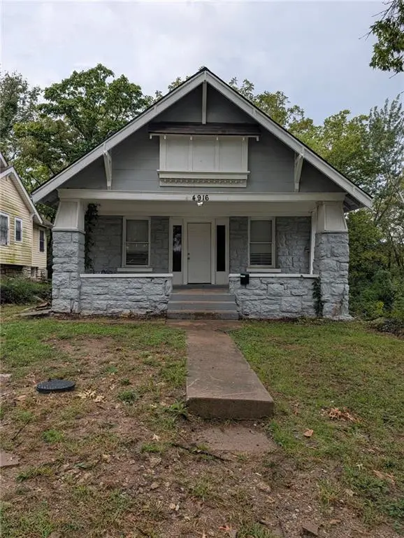 4916 Park AVE, Kansas City, MO 64130