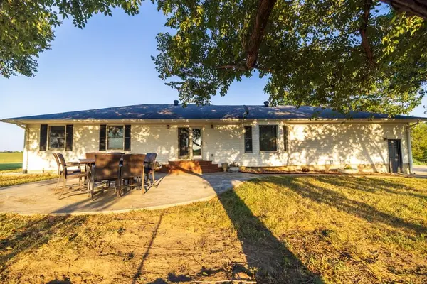 4002 NE State Route BB HWY, Butler, MO 64730