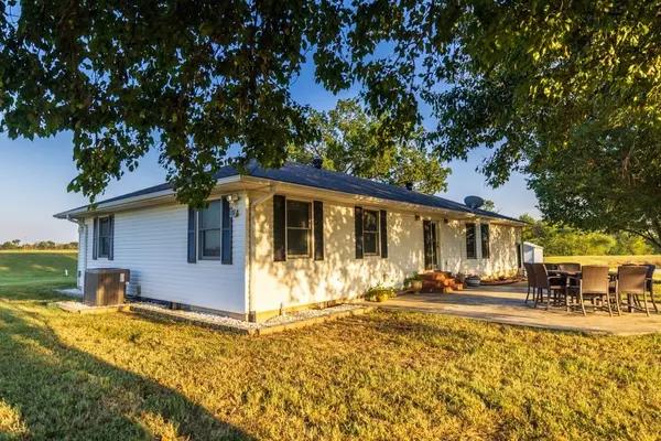 4002 NE State Route BB HWY, Butler, MO 64730