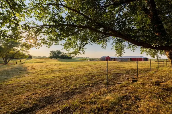4002 NE State Route BB HWY, Butler, MO 64730