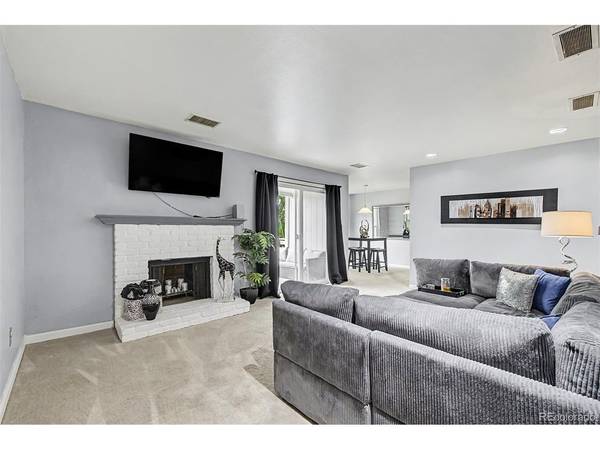 7256 S Xenia #F, Centennial, CO 80112