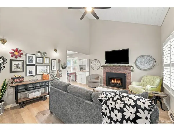 7098 S Knolls, Centennial, CO 80122