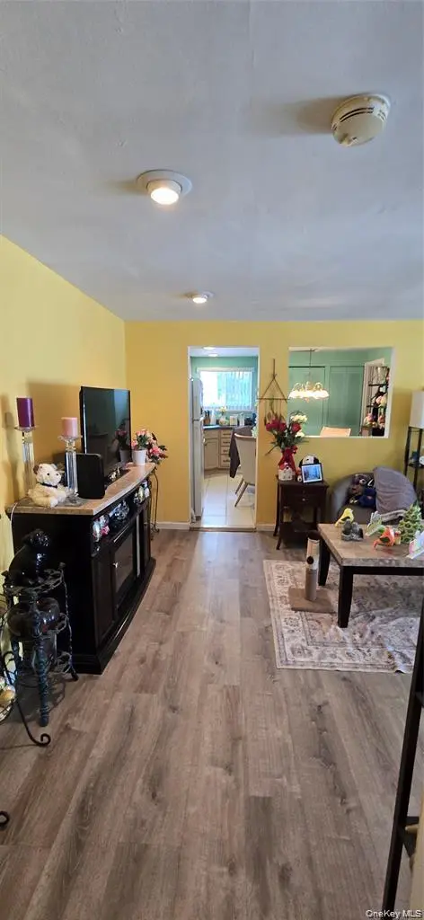 147 Birchwood RD #147, Medford, NY 11763