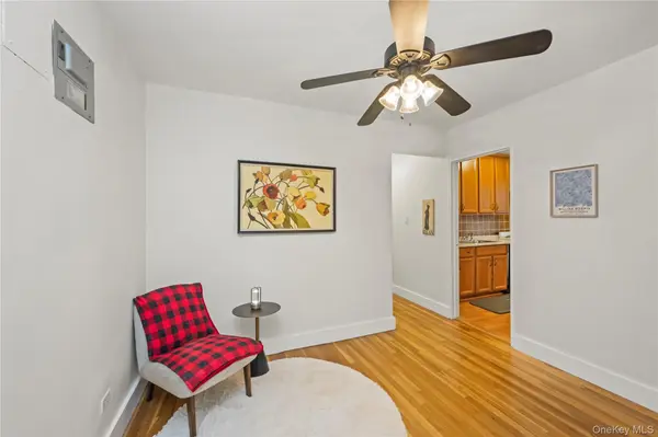 61 Oliver ST #2V, Brooklyn, NY 11209