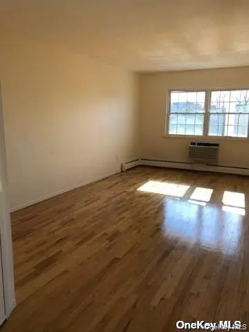 212-01 41 Avenue, Bayside, NY 11364