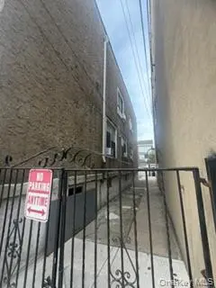 46-18 104th ST, Corona, NY 11368