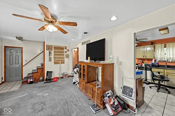8426 S 800 W, Wanatah, IN 46390