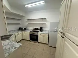 5536 METROWEST BLVD #8-101, Orlando, FL 32811