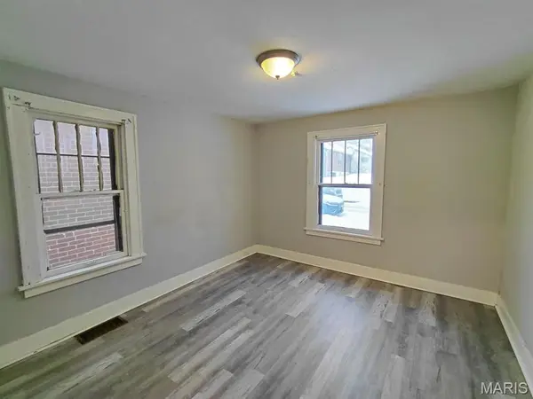 3512 West PL, St Louis, MO 63121