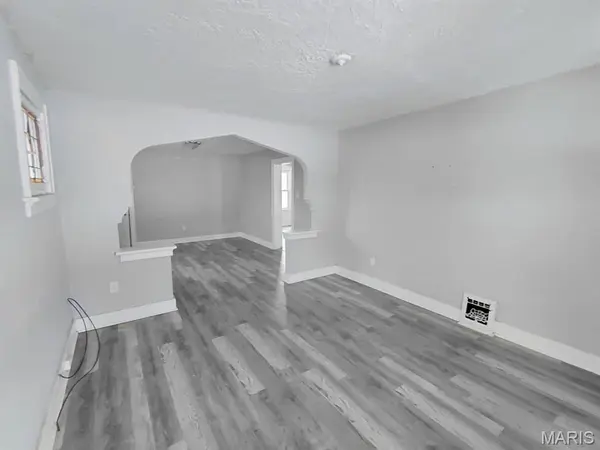 3512 West PL, St Louis, MO 63121