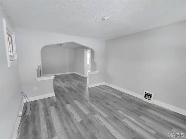 3512 West PL, St Louis, MO 63121