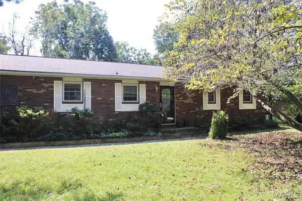 39741 Bernard RD, Malden, MO 63863