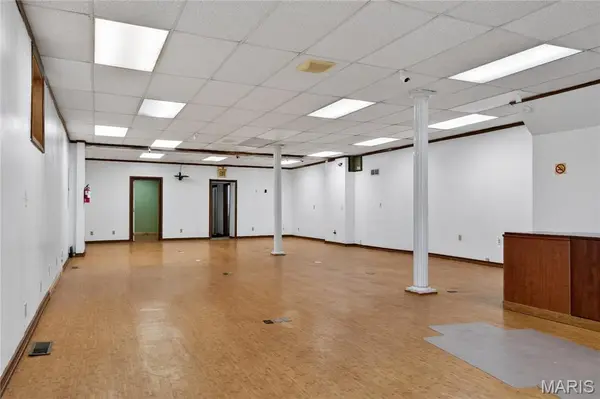 4135 S Grand BLVD, St Louis, MO 63118